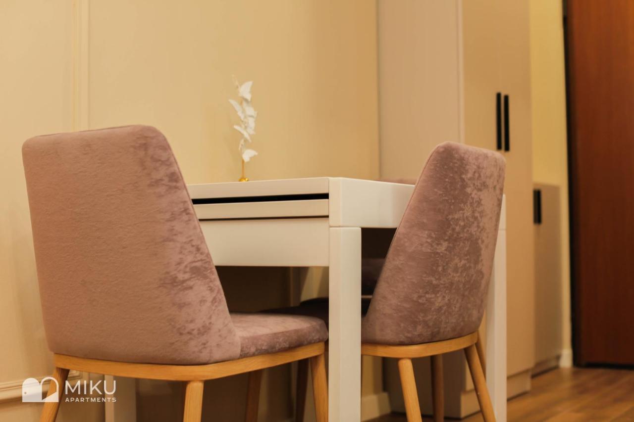 Miku Apartment - Perfect 1Bedroom At Komuna E Parisit ติรานา ภายนอก รูปภาพ
