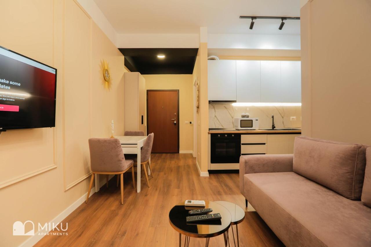 Miku Apartment - Perfect 1Bedroom At Komuna E Parisit ติรานา ภายนอก รูปภาพ