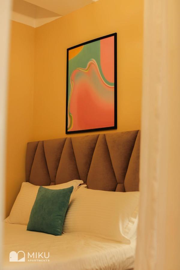 Miku Apartment - Perfect 1Bedroom At Komuna E Parisit ติรานา ภายนอก รูปภาพ