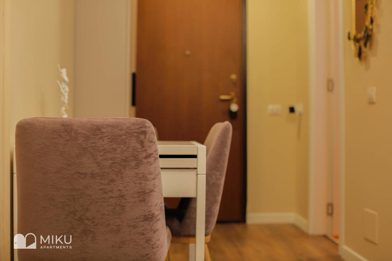 Miku Apartment - Perfect 1Bedroom At Komuna E Parisit ติรานา ภายนอก รูปภาพ
