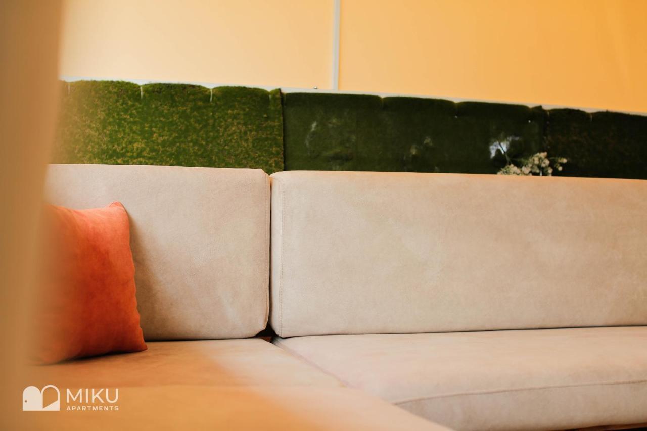 Miku Apartment - Perfect 1Bedroom At Komuna E Parisit ติรานา ภายนอก รูปภาพ