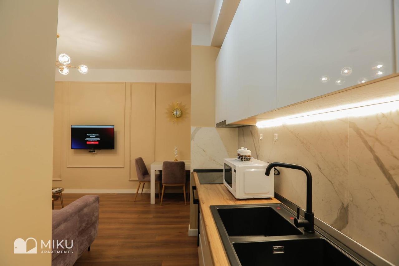 Miku Apartment - Perfect 1Bedroom At Komuna E Parisit ติรานา ภายนอก รูปภาพ
