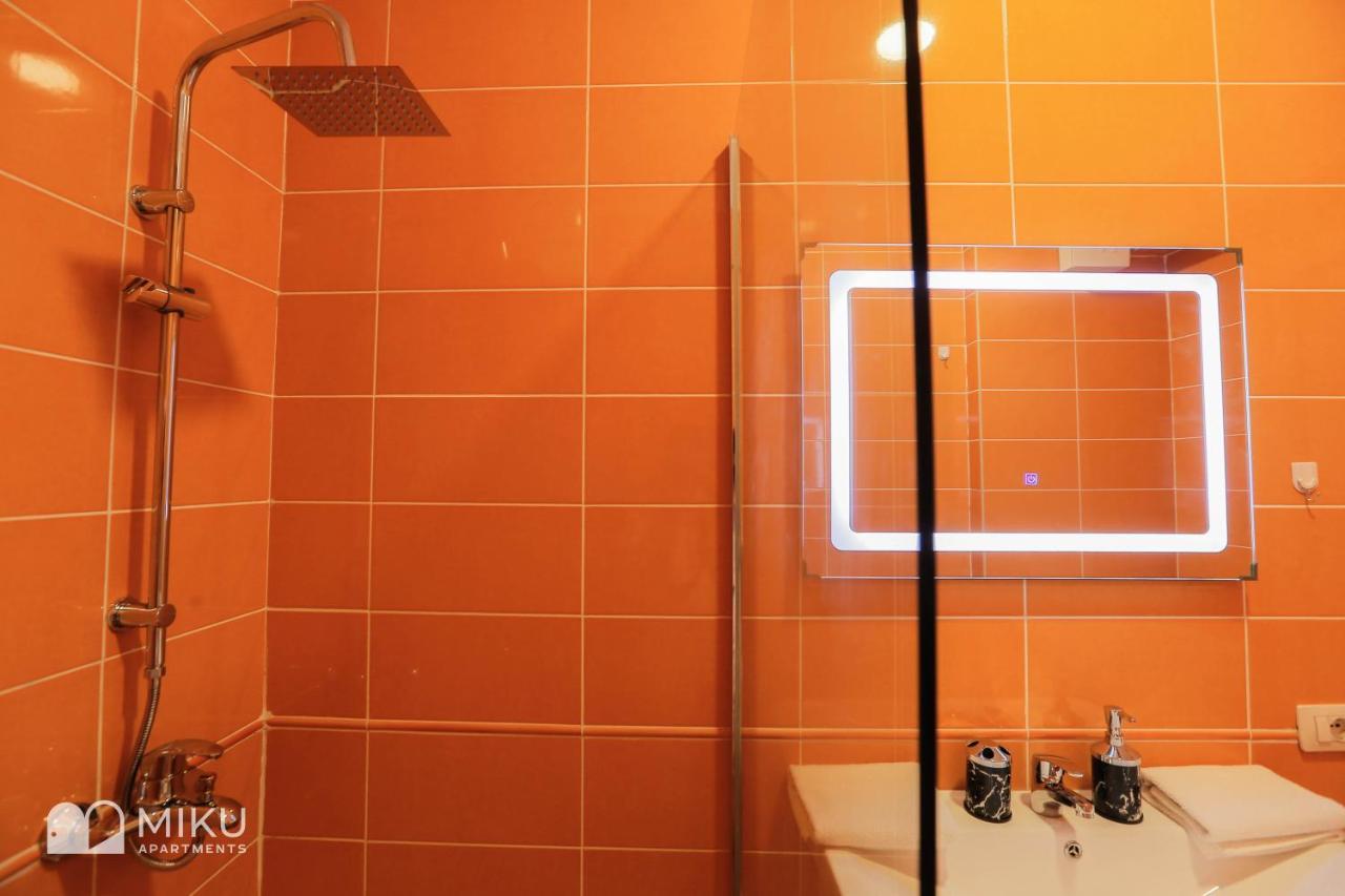 Miku Apartment - Perfect 1Bedroom At Komuna E Parisit ติรานา ภายนอก รูปภาพ
