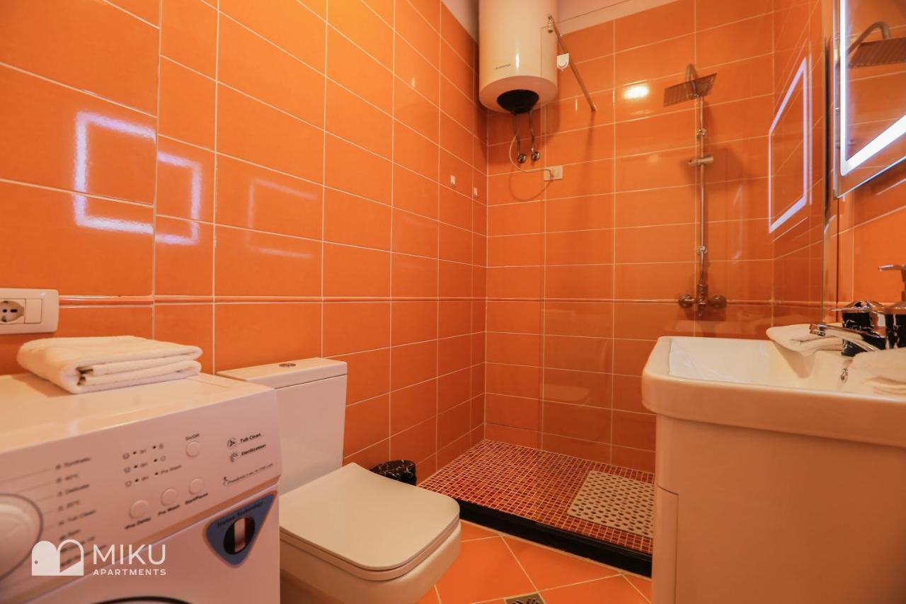 Miku Apartment - Perfect 1Bedroom At Komuna E Parisit ติรานา ภายนอก รูปภาพ